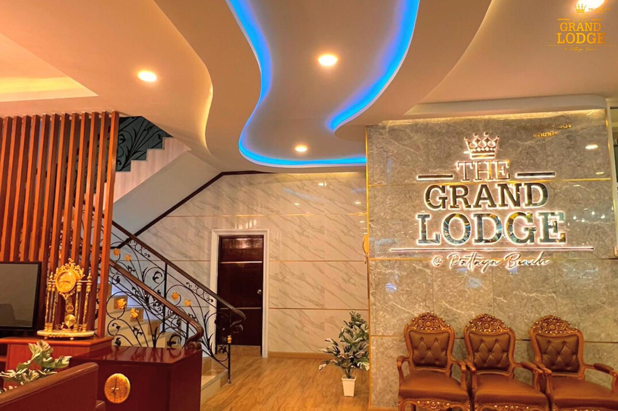 The Grand Lodge Pattaya Exteriör bild