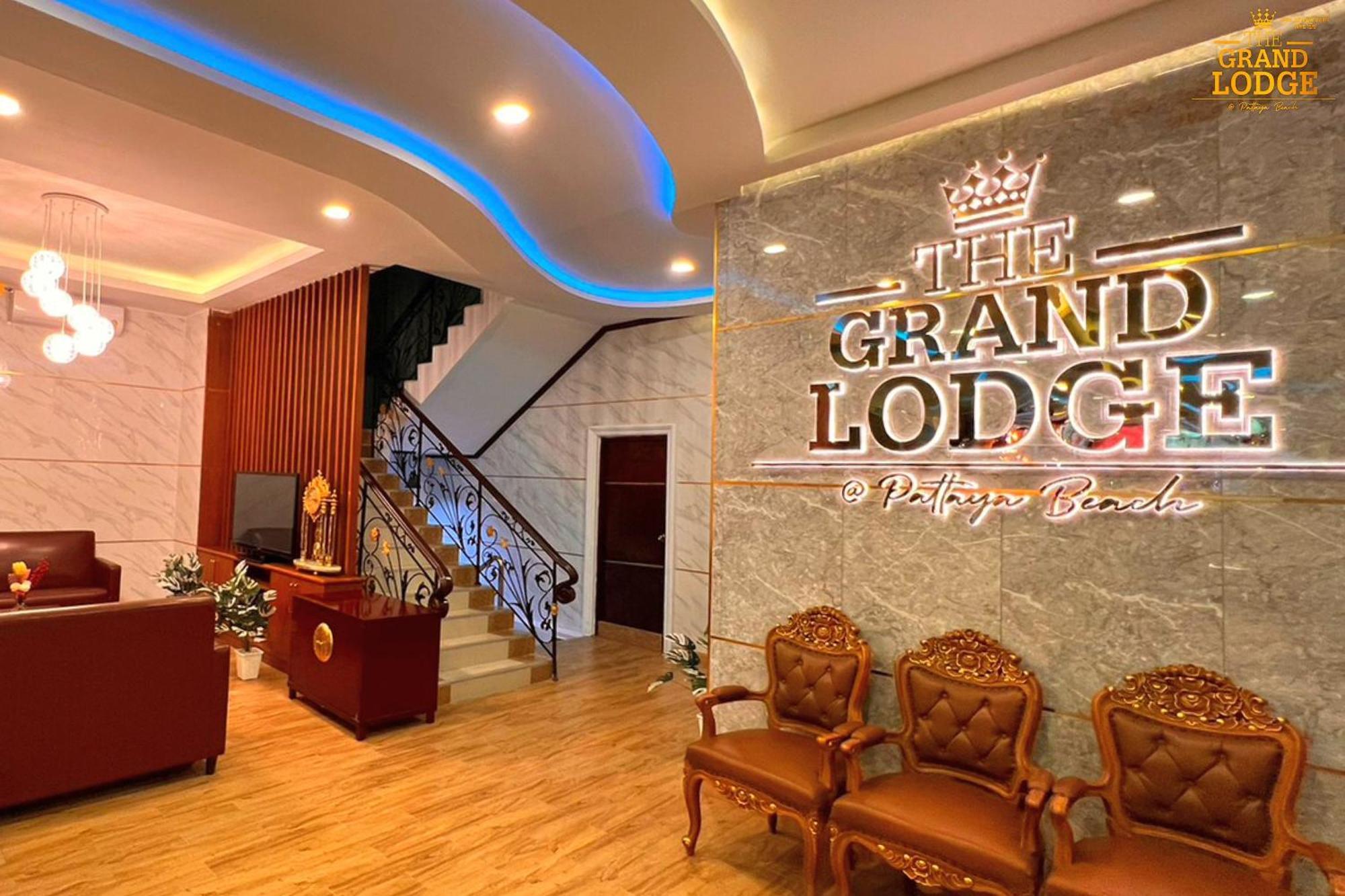 The Grand Lodge Pattaya Exteriör bild
